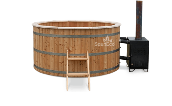 Large wooden hot tub from Sauneco