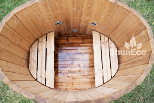 Small thermowood hot tub from Sauneco